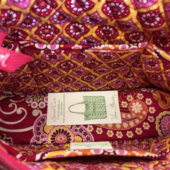 VERA BRADLEY RASPBERRY FIZZ 2008 Purse/Cosmetic Bag Set - Picture 14 of 16